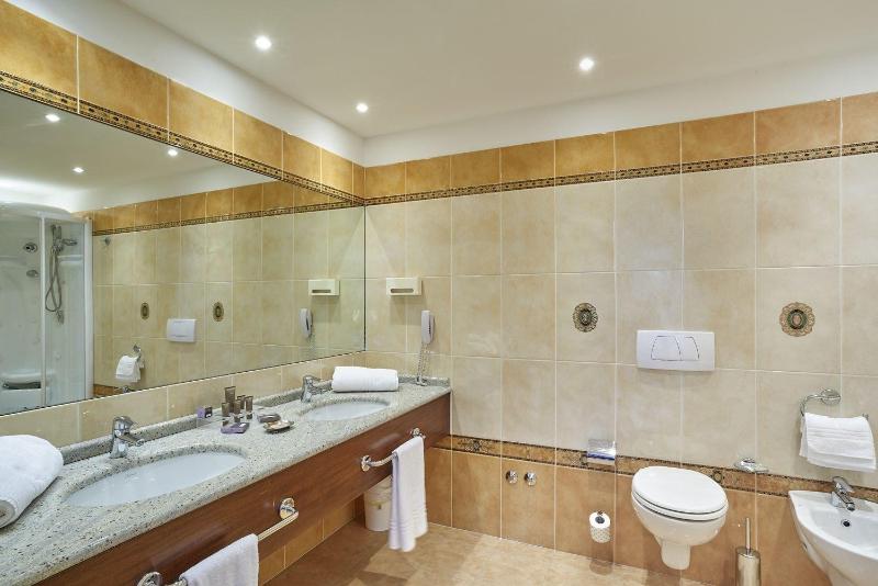 Meditur Hotel Bologna - Oda
