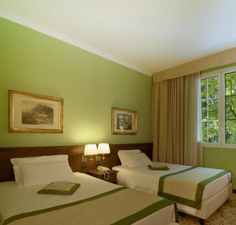 Meditur Hotel Bologna - Oda