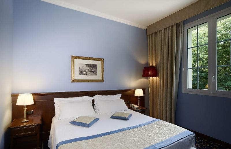 Meditur Hotel Bologna - Oda