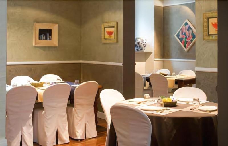 Century Hotel - Restoran