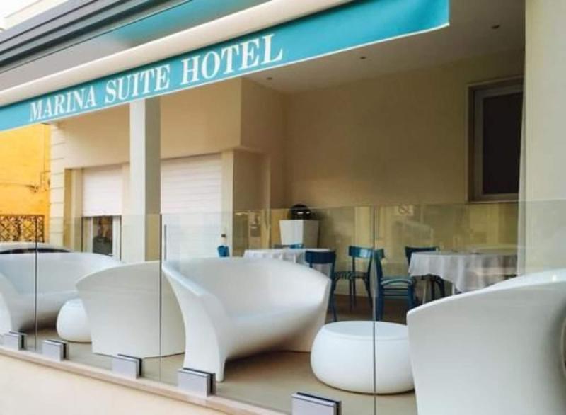 Marina Beach Suite Hotel - Bar