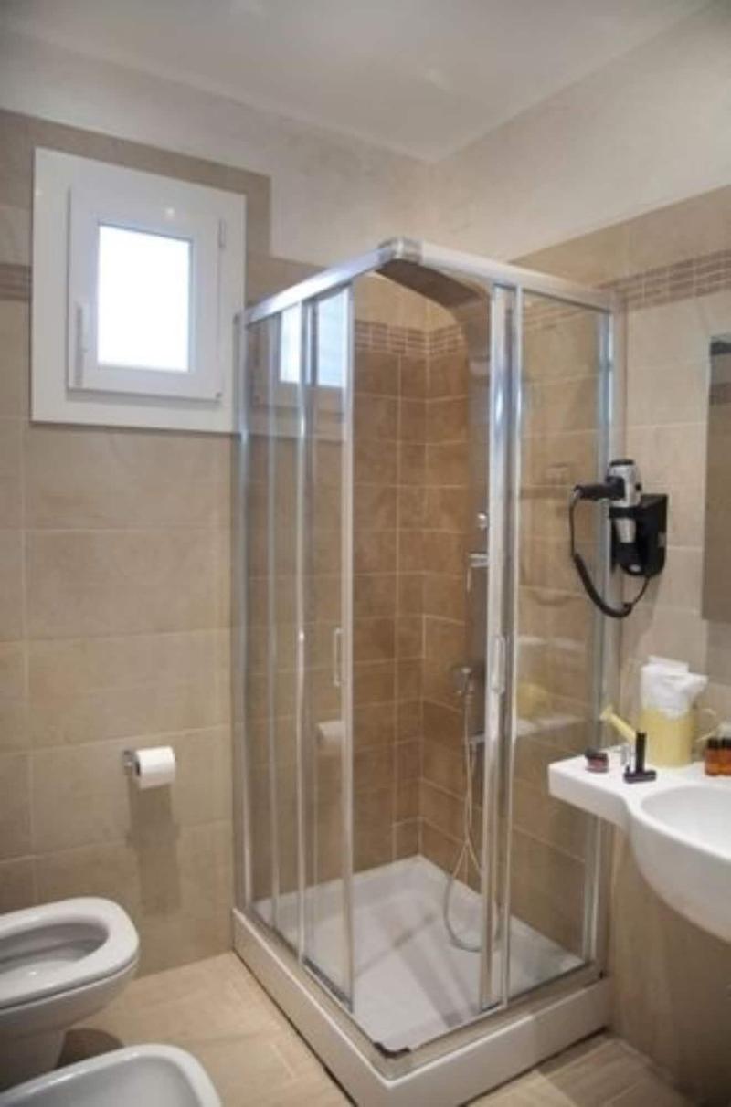 Marina Beach Suite Hotel - Oda