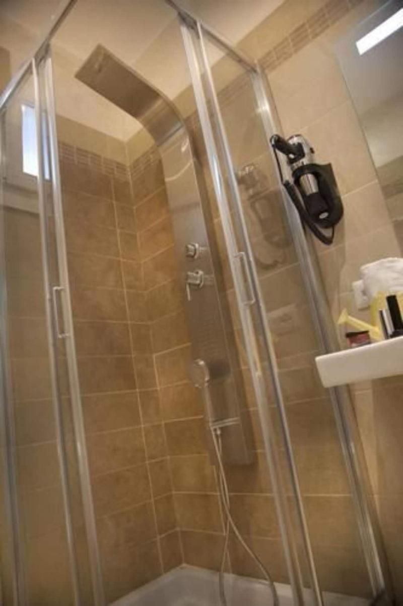 Marina Beach Suite Hotel - Oda