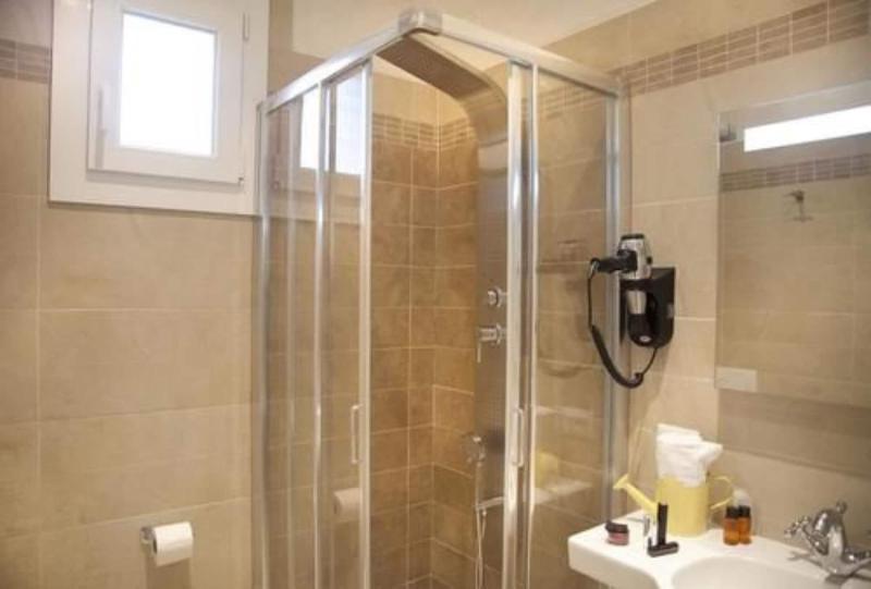 Marina Beach Suite Hotel - Oda
