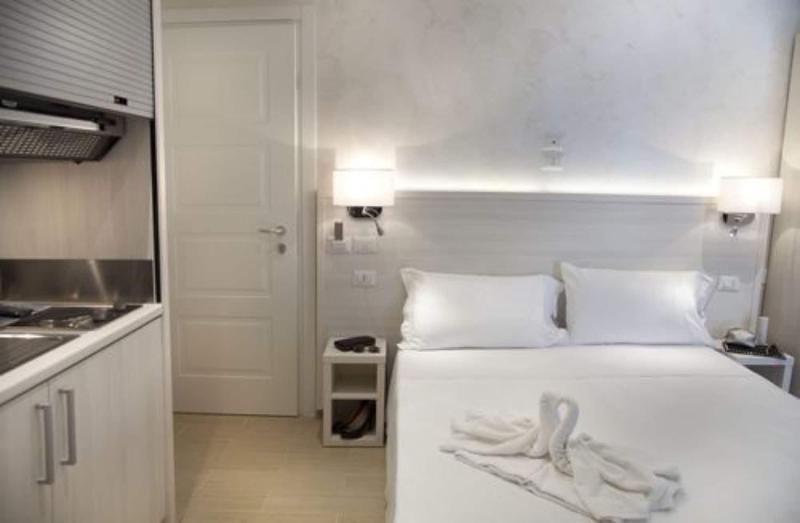 Marina Beach Suite Hotel - Oda