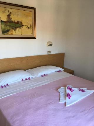 Hotel Peonia otel fotoğrafı