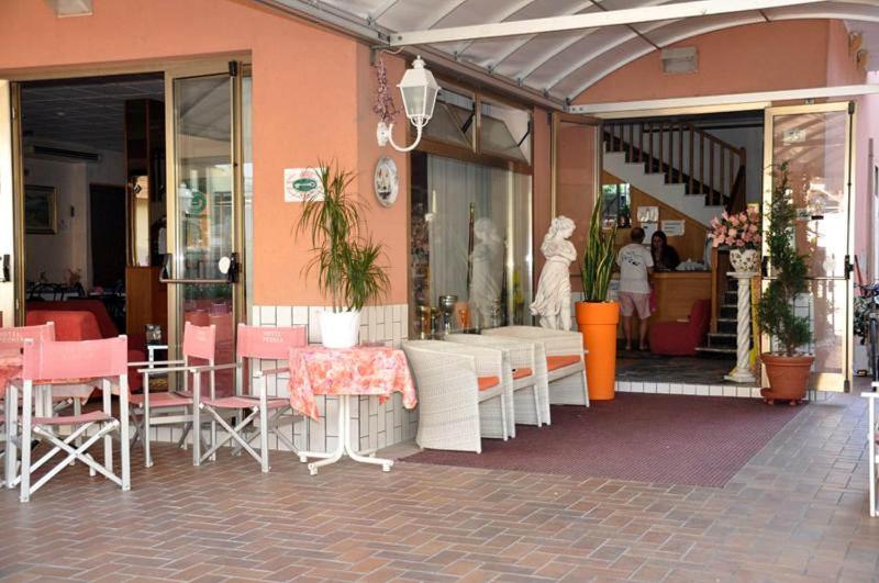 Hotel Peonia - Genel