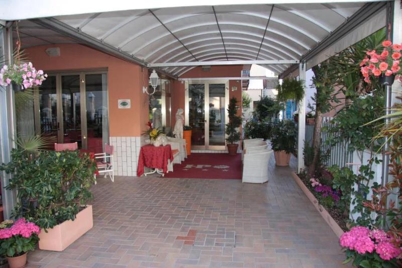 Hotel Peonia - Genel