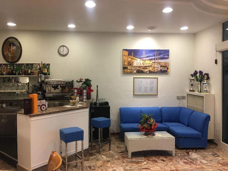 Hotel Dea Della Salute - Lobi