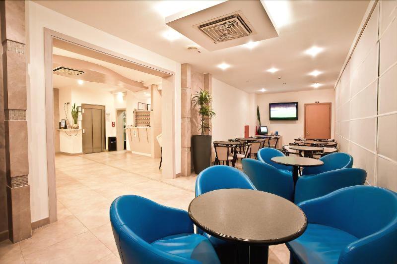 Hotel Thea - Lobi