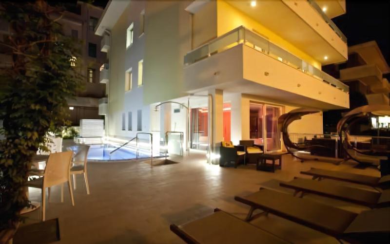 Hotel Thea - Genel