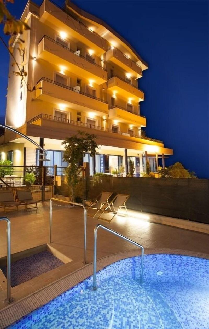 Hotel Thea - Genel