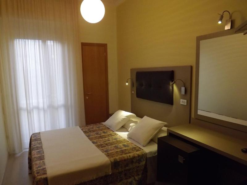 Hotel Thea - Oda