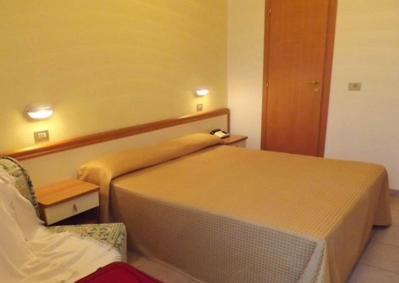 Hotel Thea - Oda