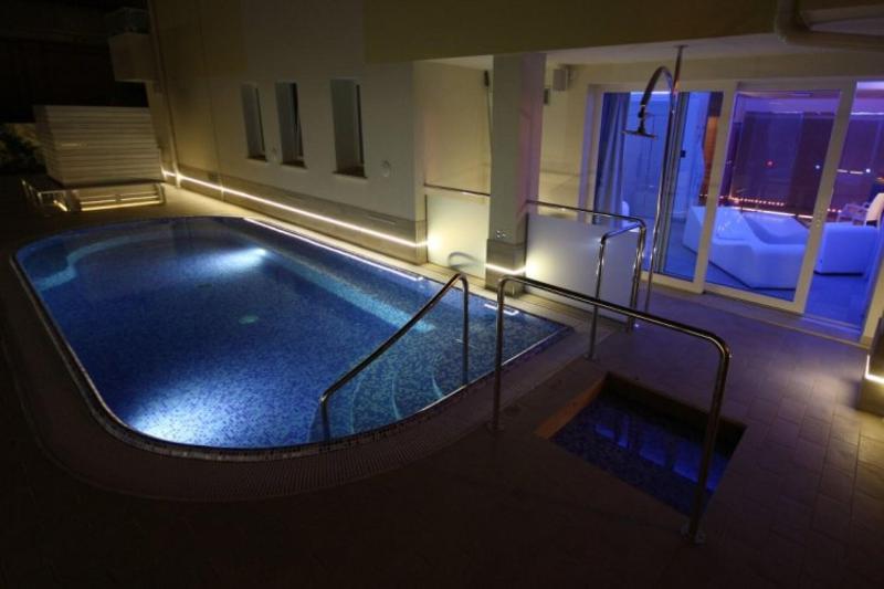 Hotel Thea - Havuz