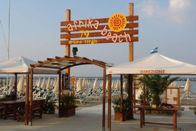 Hotel Thea - Plaj