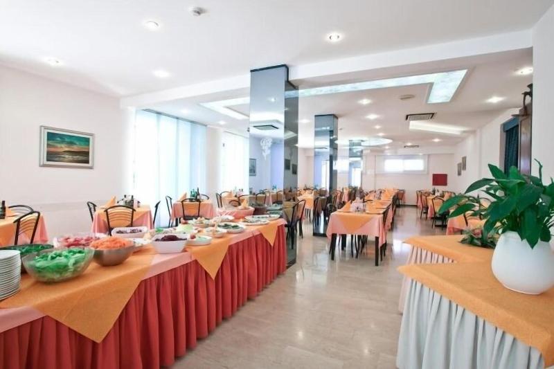 Hotel Thea - Restoran