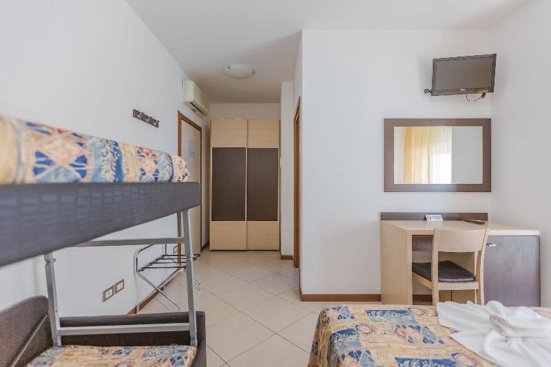 Hotel Bremen - Oda
