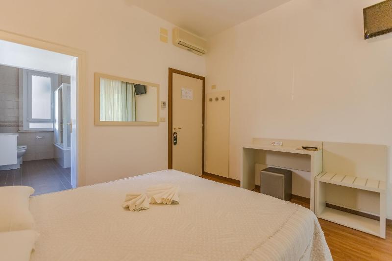 Hotel Bremen - Oda