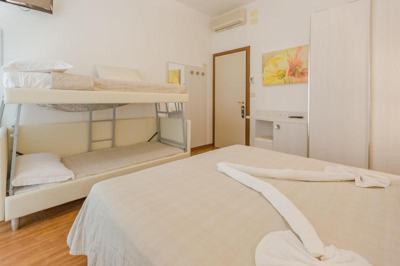 Hotel Bremen - Oda
