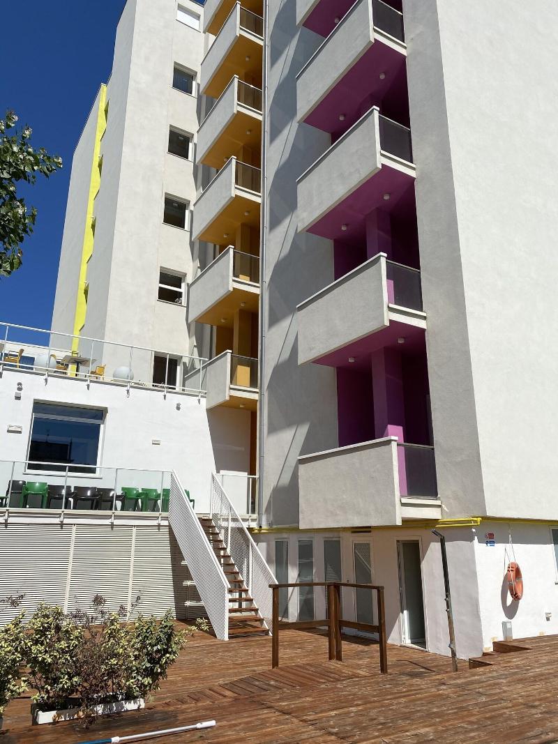 Hotel Rainbow - Genel