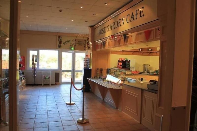Sand Bay Holiday Village - Genel