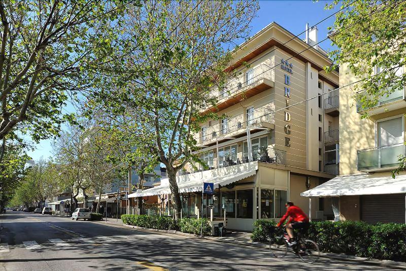 Hotel Bridge - Genel