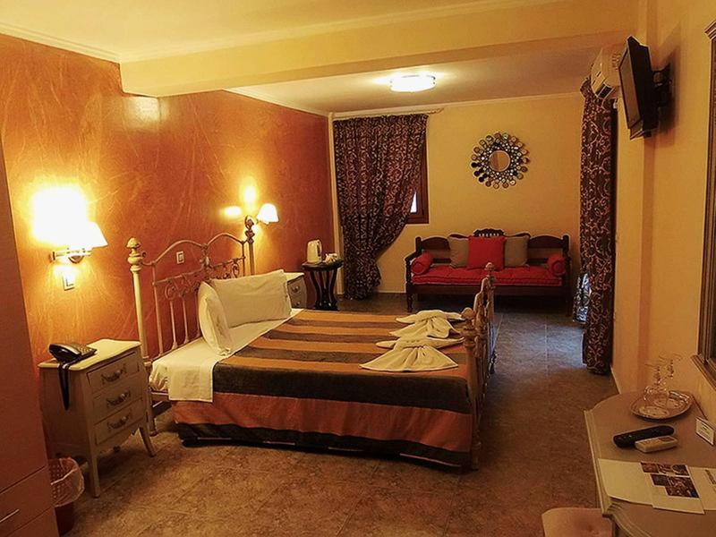 Anastazia Hotel - Genel