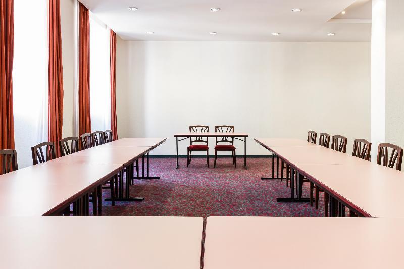 B&B HOTEL Figueira da Foz - Toplantı