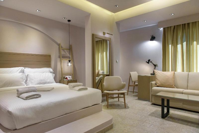 Hotel Pyrgos Boutique & Suites - Genel