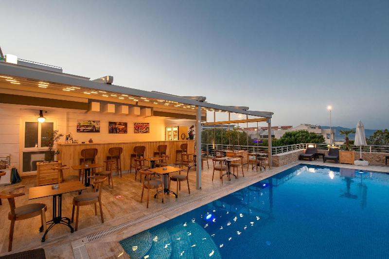 Twins Hotel - Genel