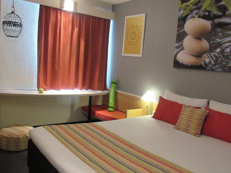 Ibis Coimbra - Oda