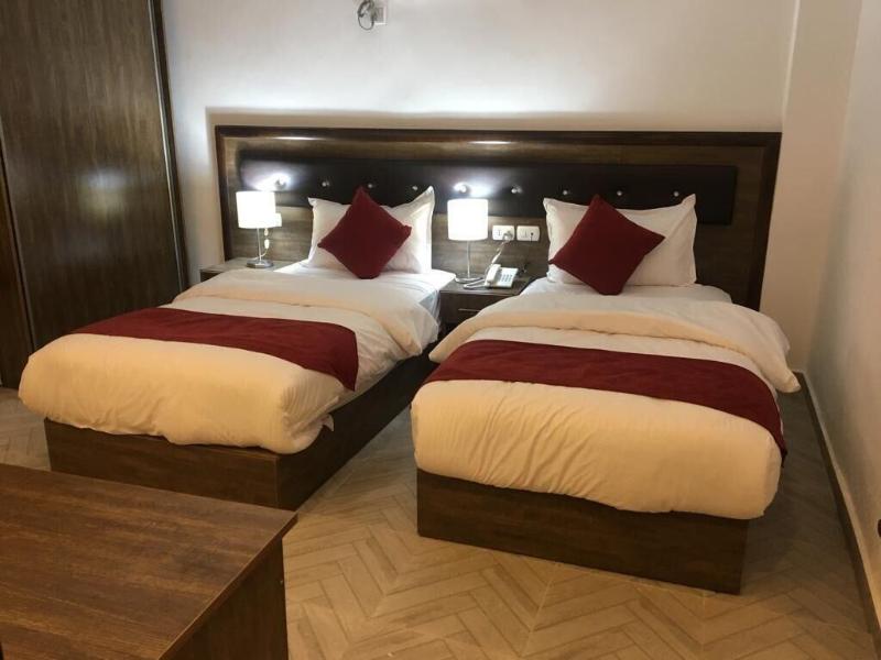 Petra Corner Hotel - Oda