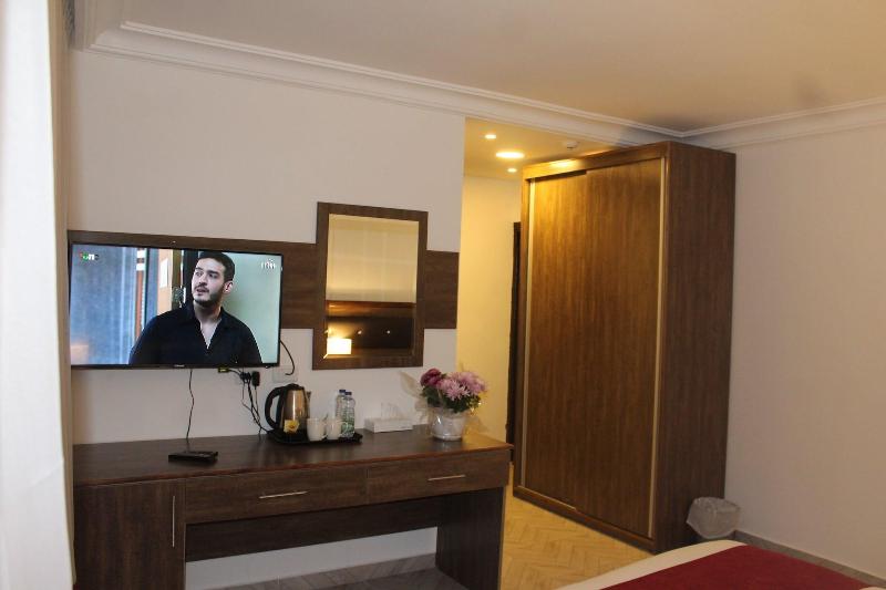 Petra Corner Hotel - Oda