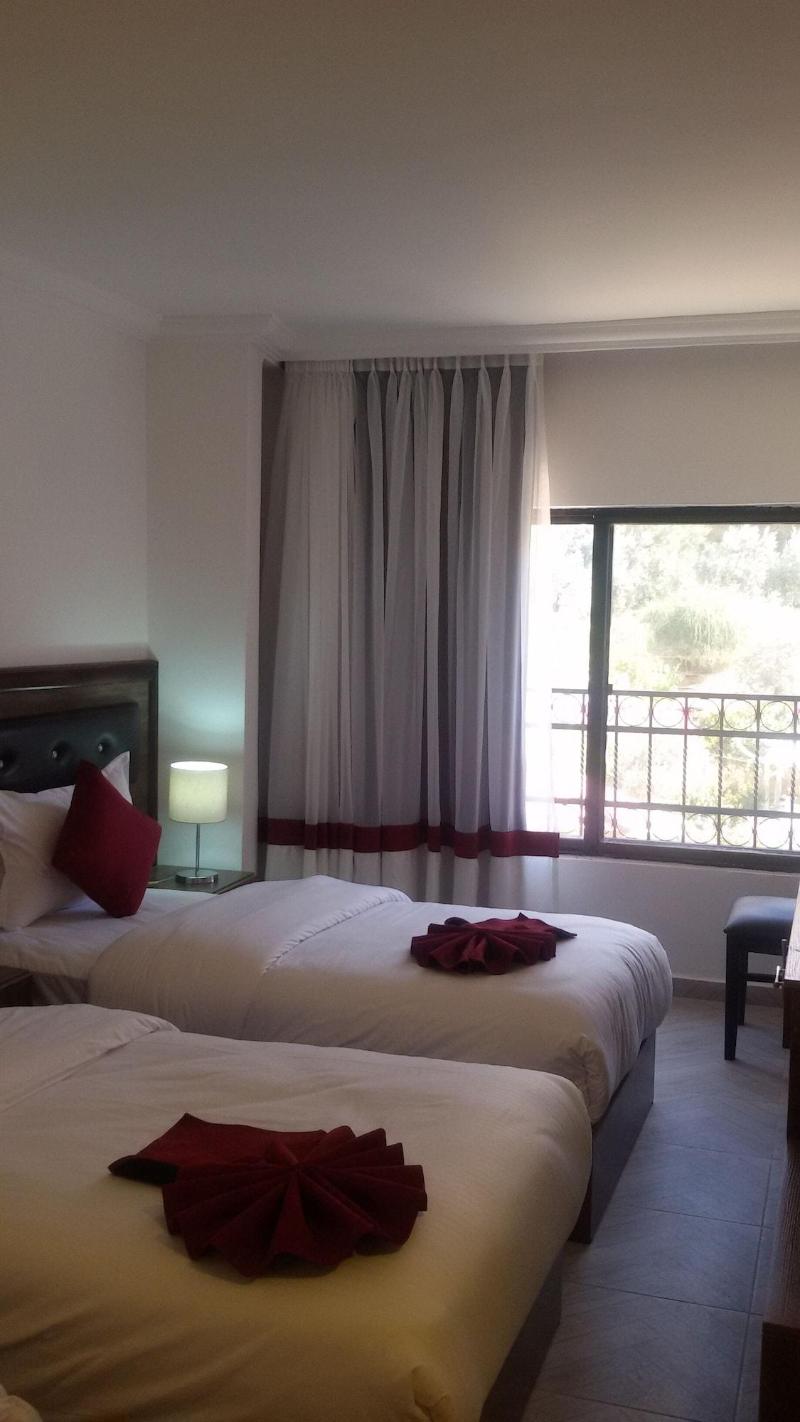 Petra Corner Hotel - Oda