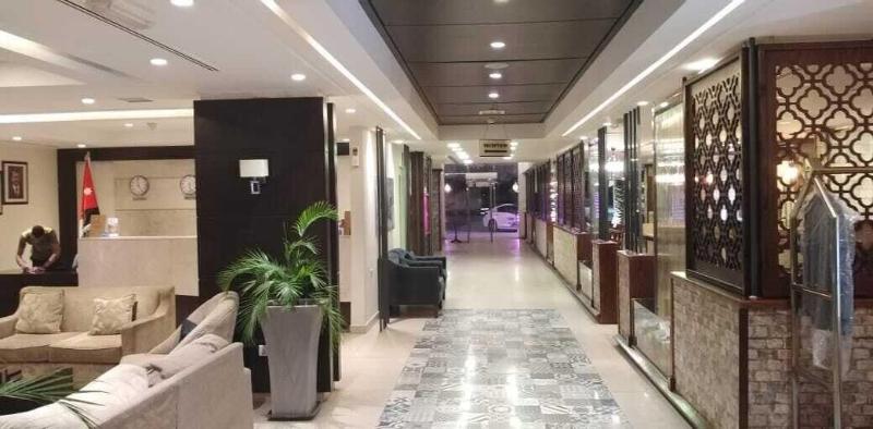 7Th Star Hotel Suites - Lobi