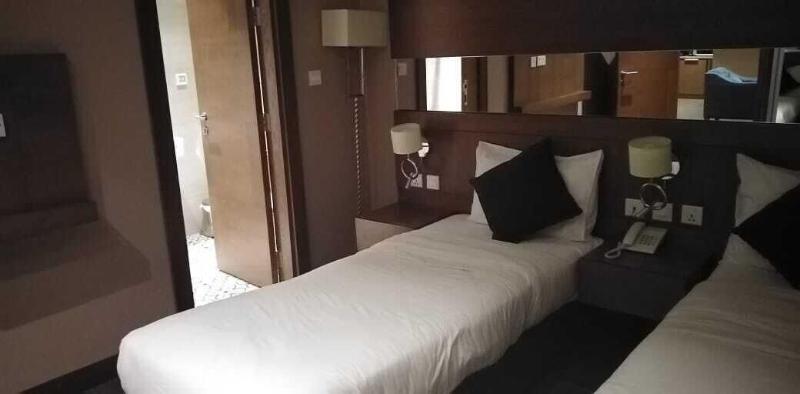 7Th Star Hotel Suites - Oda