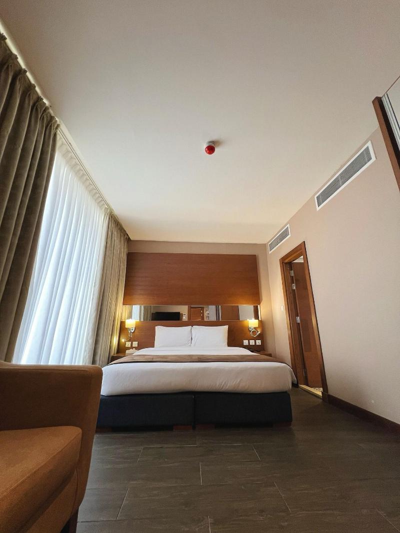 7Th Star Hotel Suites - Oda