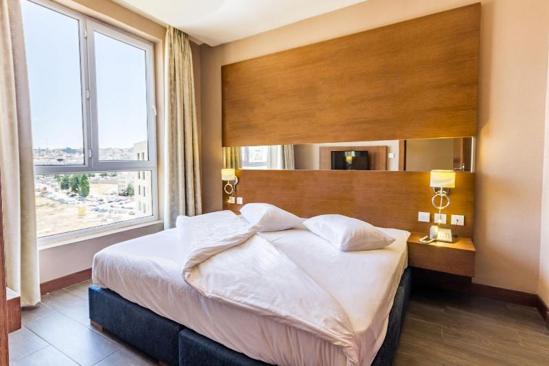 7Th Star Hotel Suites - Oda
