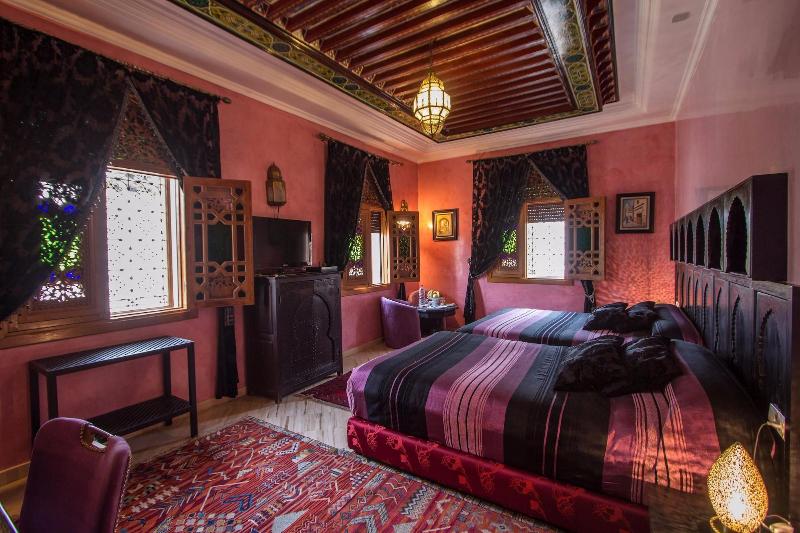 Riad Raouia - Oda