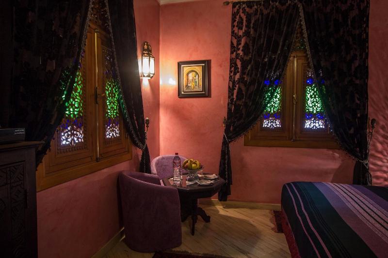 Riad Raouia - Oda