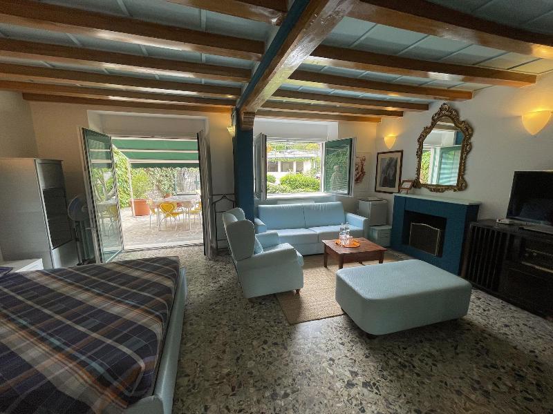 Bellagio Bed & Breakfast - Oda