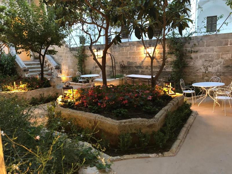 Il Giardino Della Regina - Genel