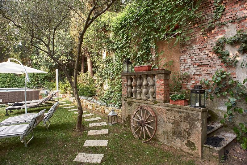 Residenza Ca' degli Enzi - Genel