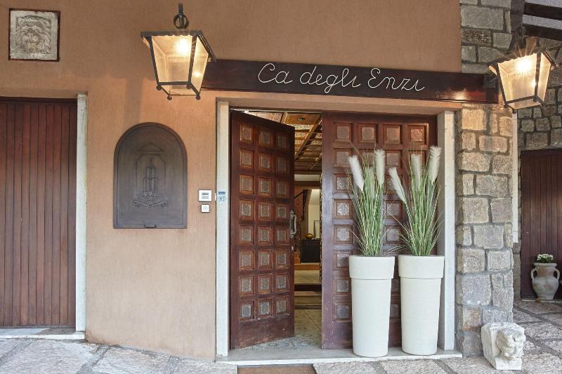 Residenza Ca' degli Enzi - Genel
