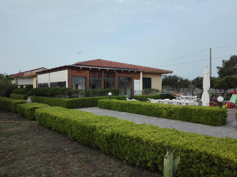 Villa Rosa - Genel