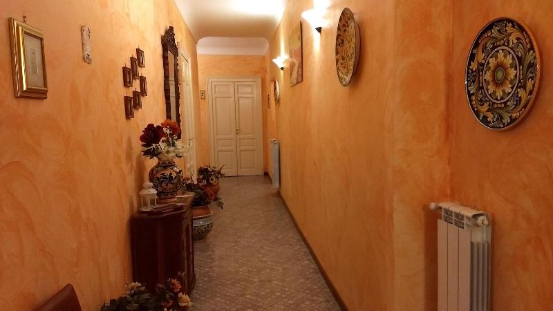 Palazzo Aprile - Lobi