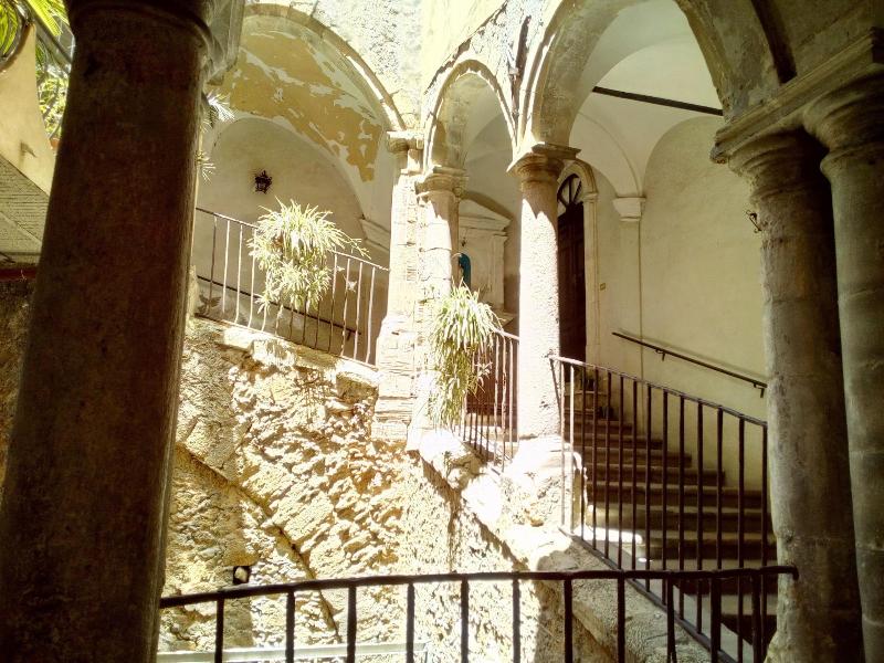 Palazzo Aprile - Genel
