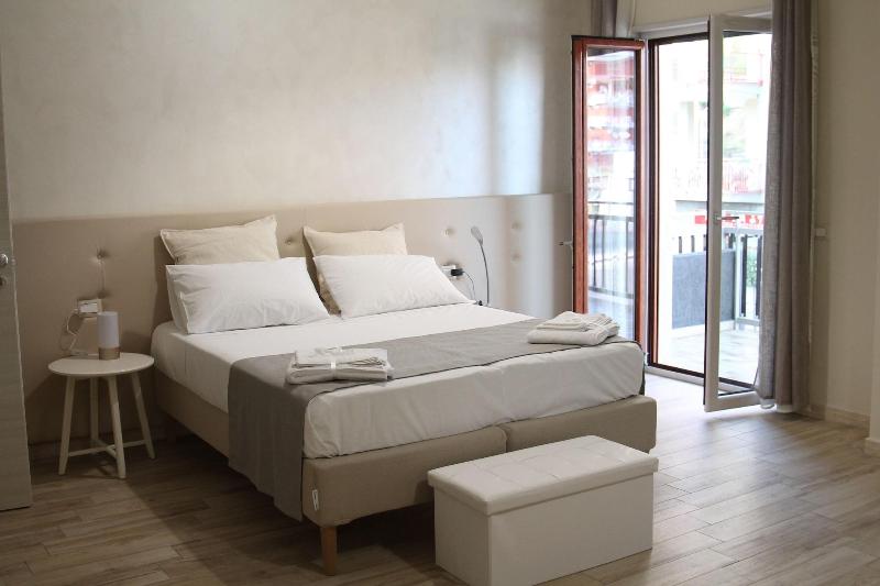 Michelangelo Home B&B - Genel