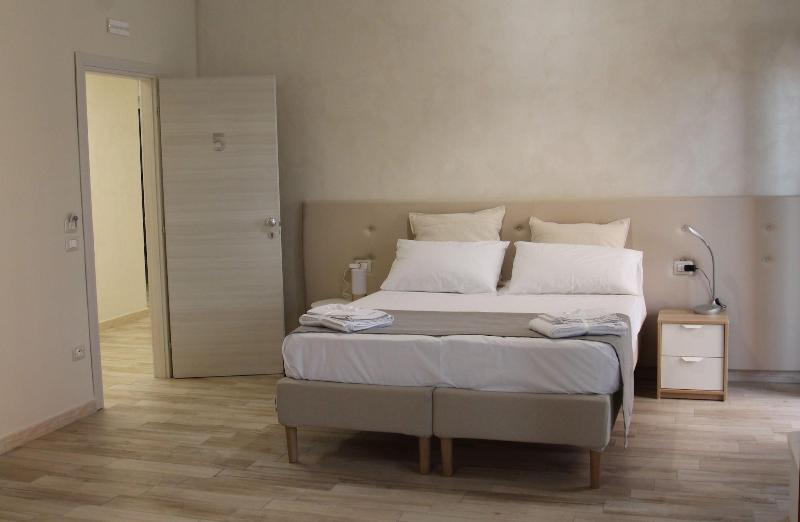 Michelangelo Home B&B - Oda